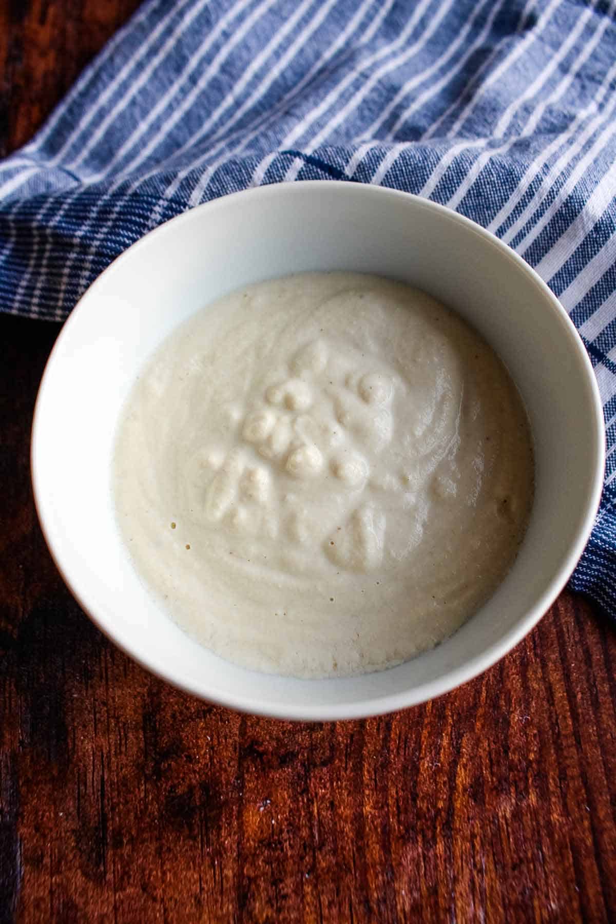 Cashew cream in a bowl.