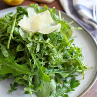 Arugula Salad with Lemon Basil Dressing | www.frugalnutrition.com