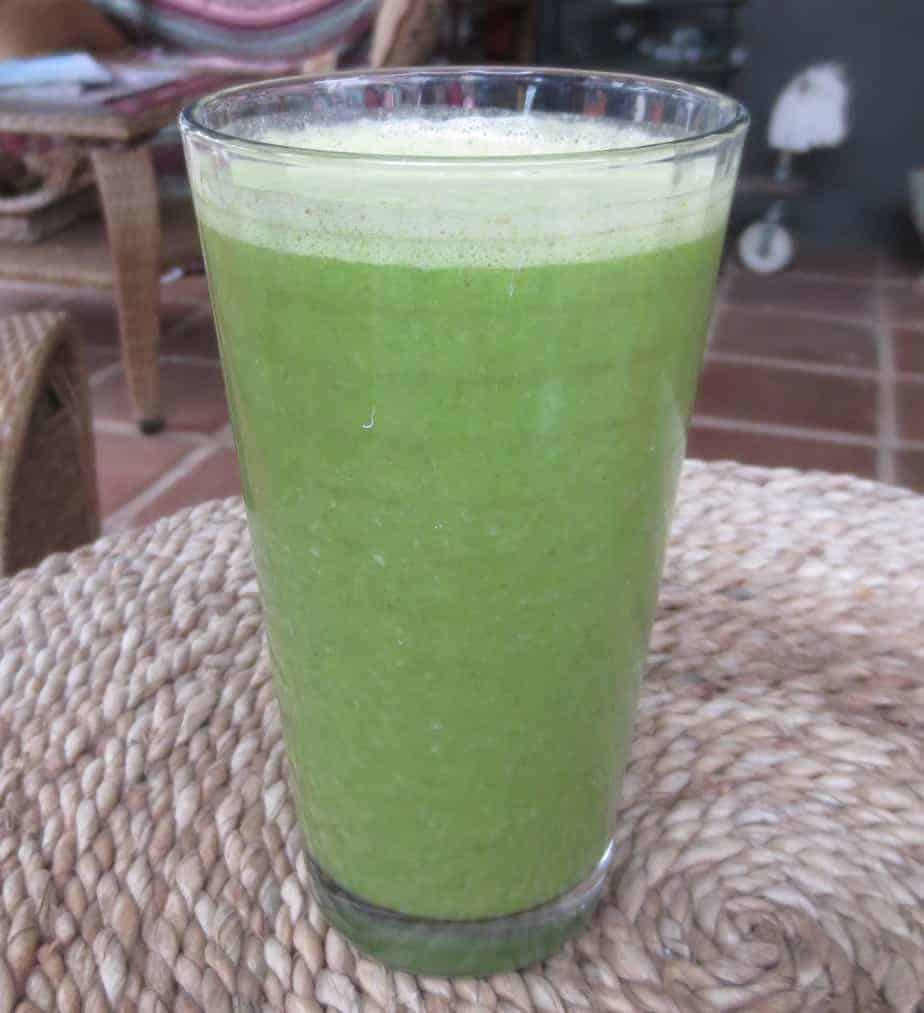Peanut Butter Banana Green Smoothie