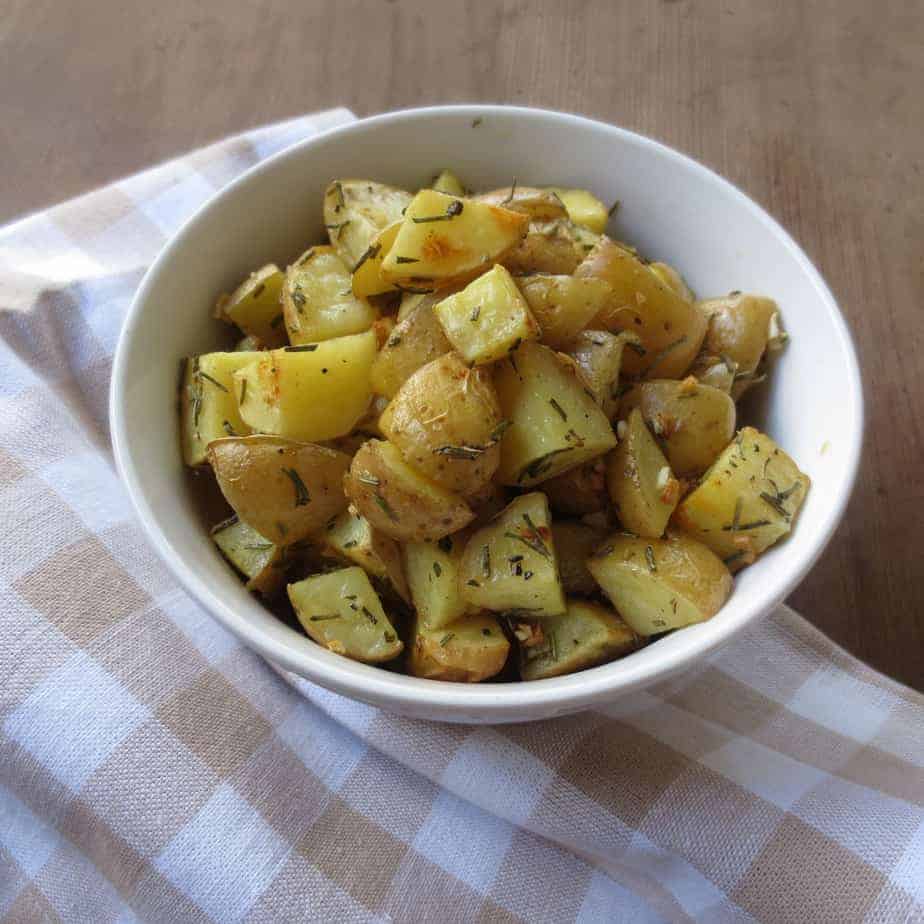 Rosemary Garlic Roasted Potatoes