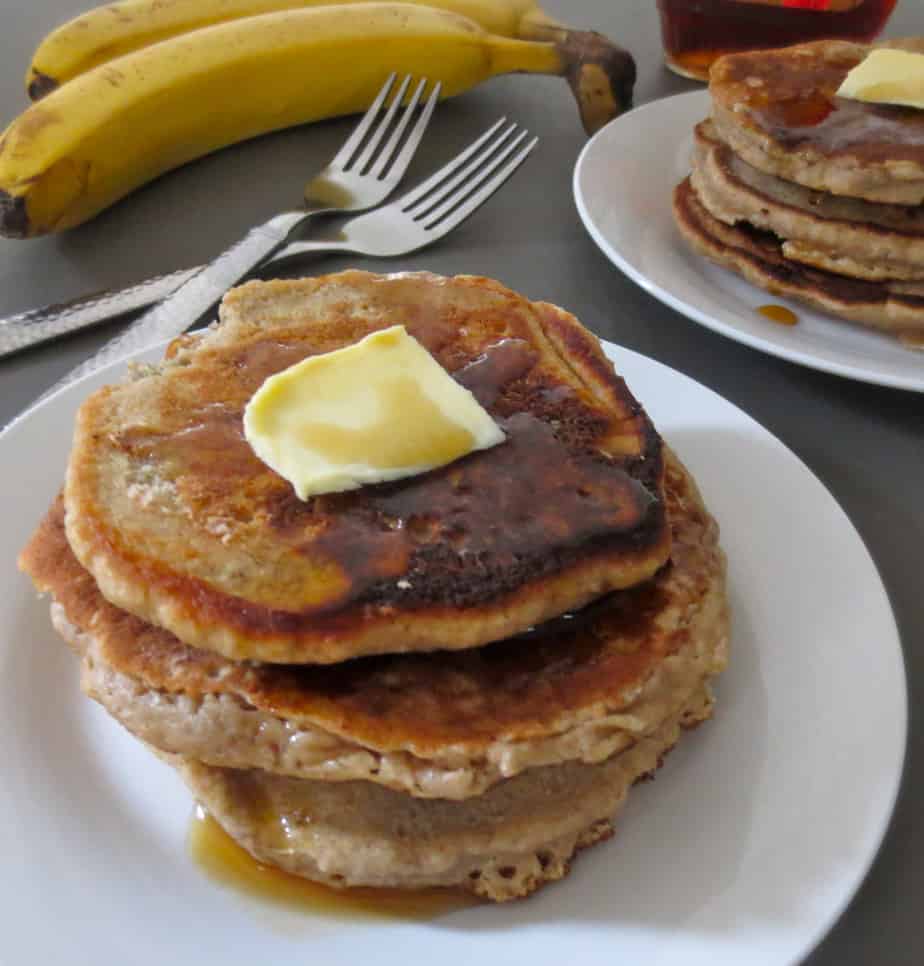 Whole Wheat Banana Buttermilk Pancakes