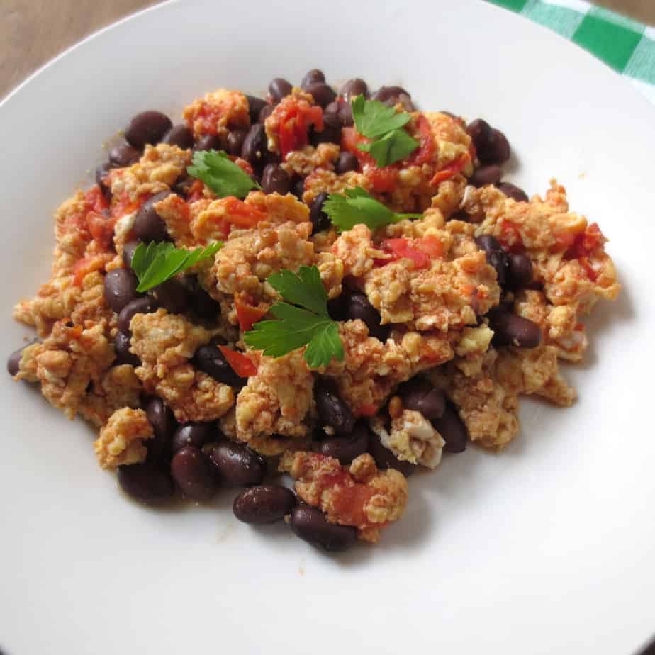 Easy Tomato Egg Black Bean Scramble