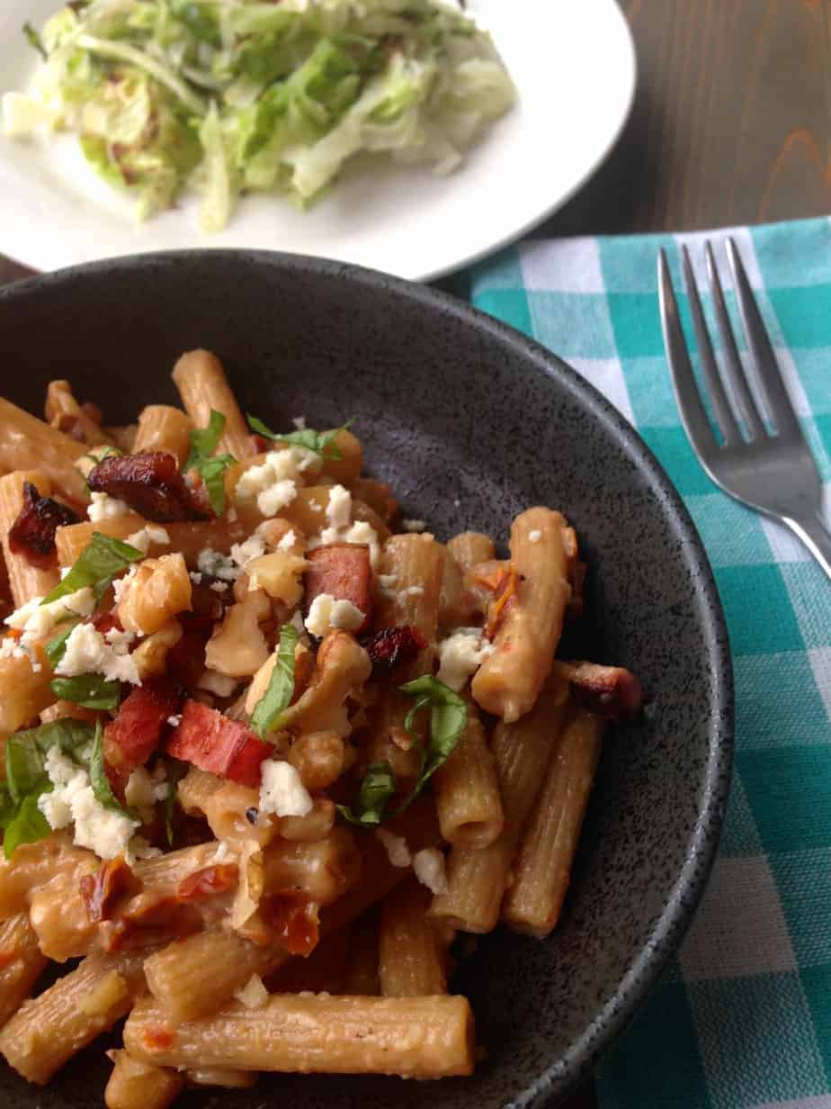 One-Pot Pasta: bacon, bleu cheese, sun-dried tomatoes