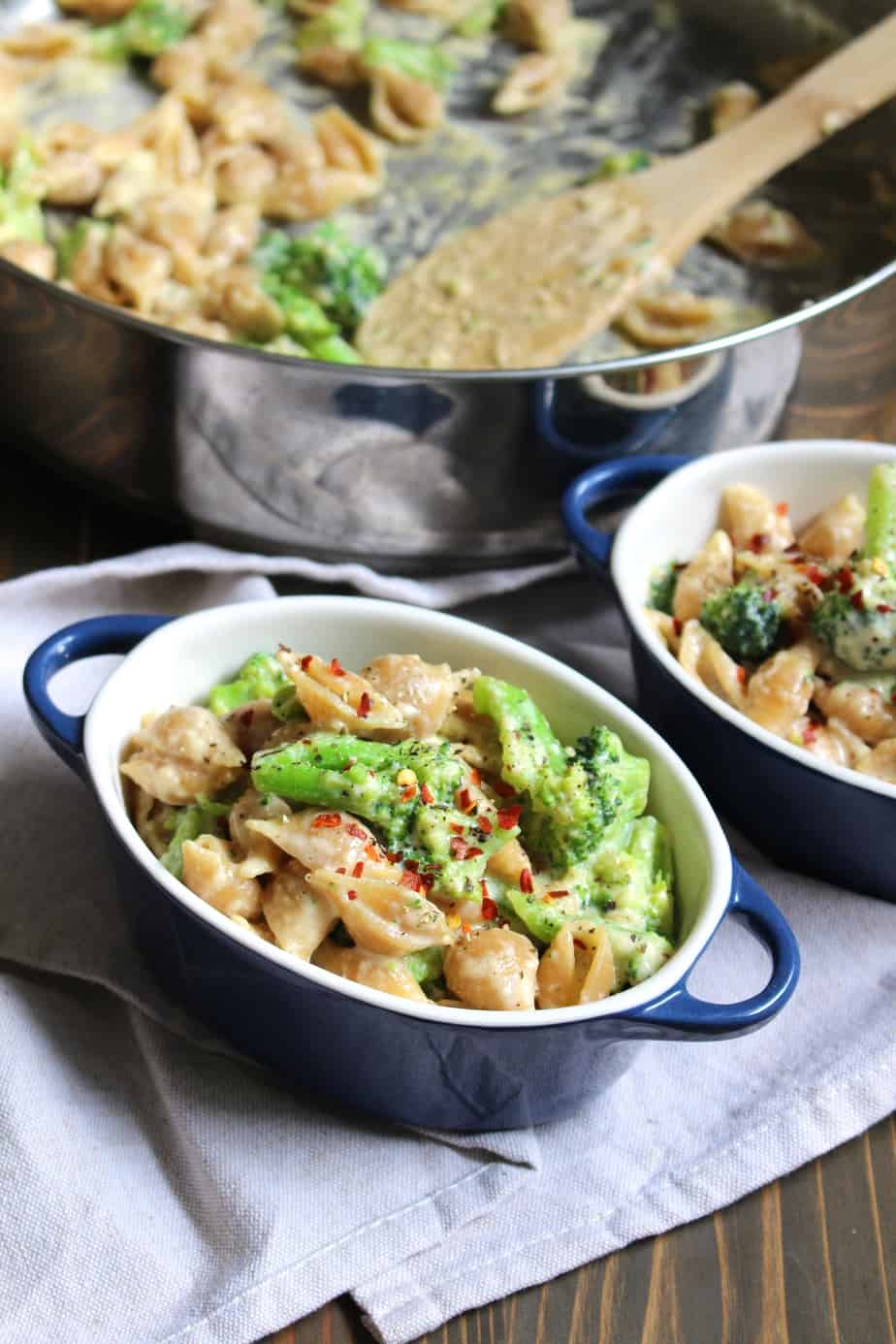 One Pot Broccoli Mac & Cheese | FrugalNutrition.com