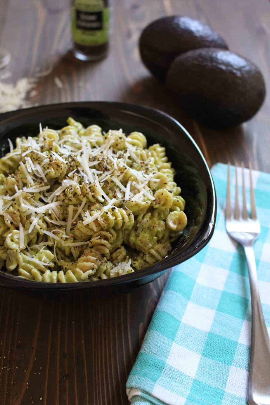 Avocado Alfredo Sauce with Whole Wheat Rotini - just parmesan, avocado, milk, and garlic | Frugal Nutrition