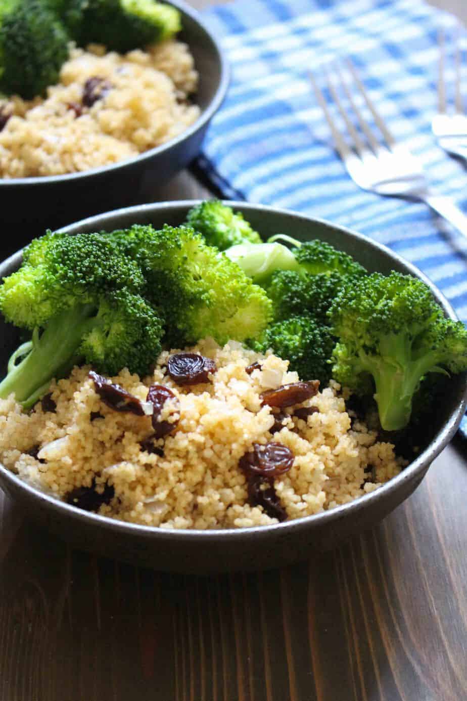 Spiced Couscous & Raisins | Frugal Nutrition #easydinner