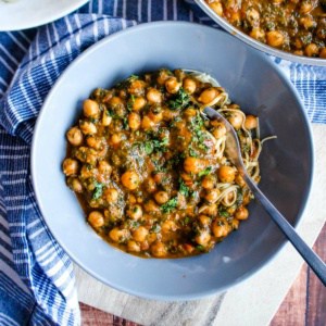 Bowl of 4-ingredient chickpea recipe on the table.