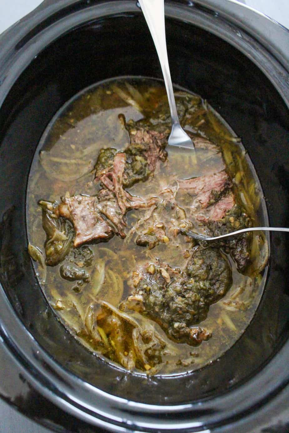 Easy Slow Cooker Whole30 Beef Chile Verde | Frugal Nutrition